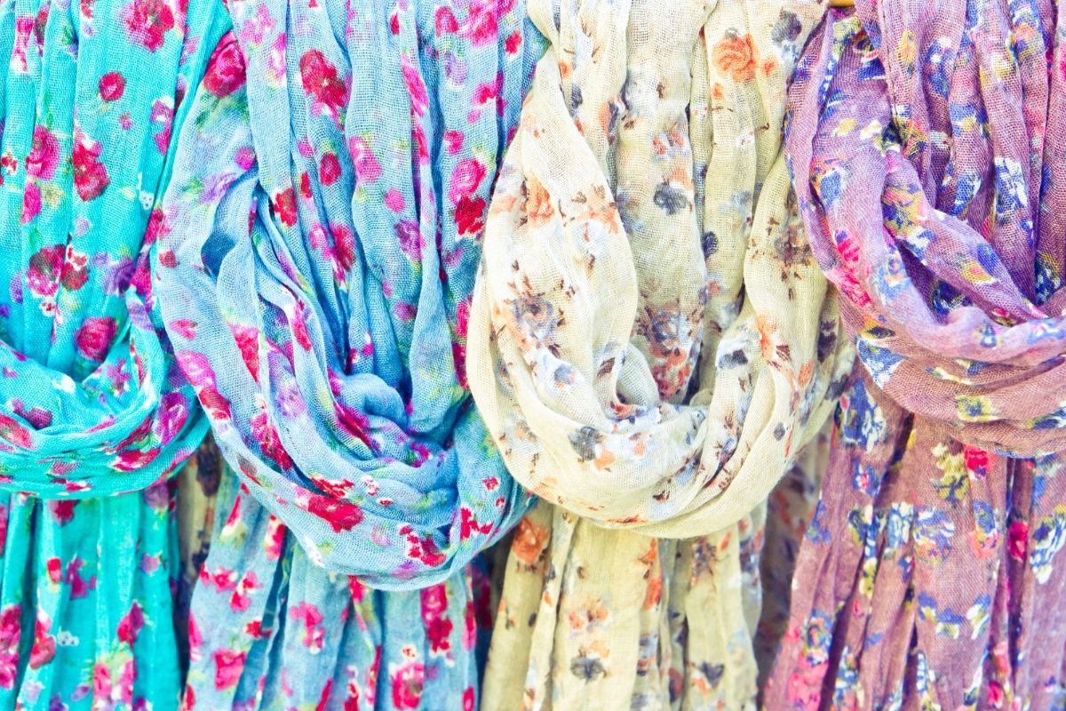 Jewellery and Scarves. Miss Ivy Events the leading event management organiser of vintage artisan lifestyle wedding and pet events across the South West (1)