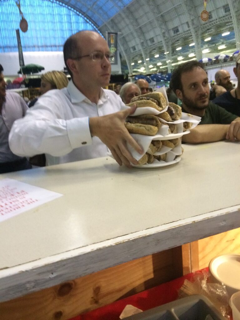 real-meat-sausage-company-hotdogs
